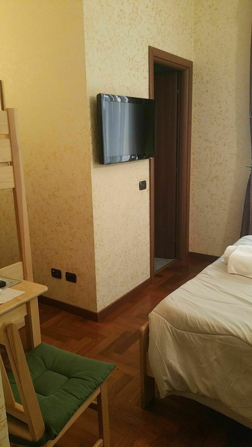 St. Peter's Guest house 2*